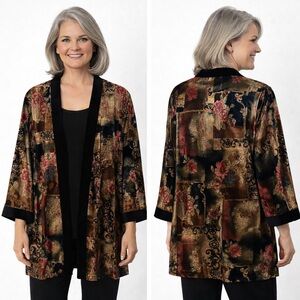 Dressbarn Woman Velvet Floral Kimono Jacket & Tank Set 16W Made in USA